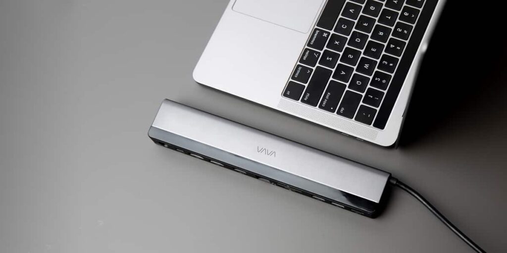 VAVA 12-in-1 4K Dual Docking Station